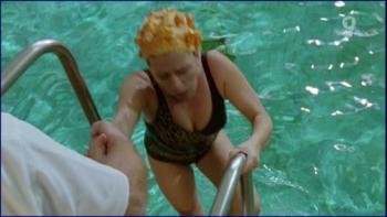 aler-zora-holt-baby-frei-haus-2009-hd-720p-image-1.jpg