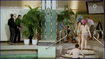 er-zora-holt-baby-frei-haus-2009-hd-720p-image-1-2.jpg