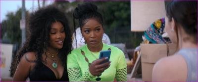 cott-sza-one-of-them-days-2025-hd-1080p-image-1-11.jpg