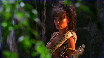 598548875_tia-carrere-waynes-world-1992-image-1-13.jpg
