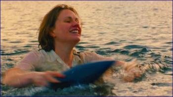 473_anna-paquin-tell-it-to-the-bees-2018-image-1-2.jpg