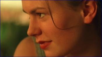 598563694_anna-paquin-x-men-2000-image-1-7.jpg