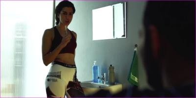 dze-philine-schmolzer-crystal-wall-s01e02e05e06e07.jpg