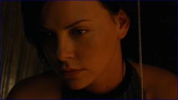 4059_charlize-theron-eon-flux-2005-1080p-image-1-2.jpg