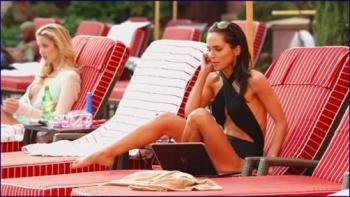 598565347_eliza-dushku-the-saint-2017-image-1-13.jpg