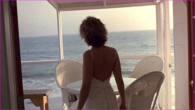 ur-vanessa-parise-kiss-the-bride-2002-hd-1080p-ima.jpg