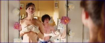 28_lyndsy-fonseca-kick-ass-2010-hd-1080p-image-1-4.jpg
