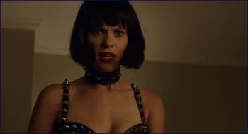 _lyndsy-fonseca-the-escort-2015-hd-1080p-image-1-4.jpg