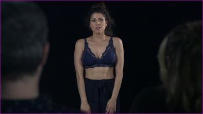 ayeshah-zakiya-rose-me-too-2018-hd-1080p-image-1-4.jpg