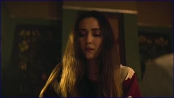 madeline-zima-you-s02e06-tv-series-2019-image-1-10.jpg