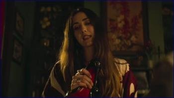 madeline-zima-you-s02e06-tv-series-2019-image-1-14.jpg