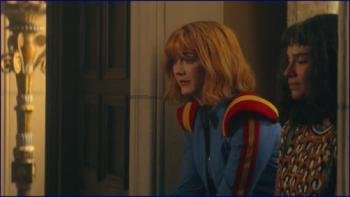 -doom-patrol-s04e08-tv-series-2019-2023-image-1-14.jpg