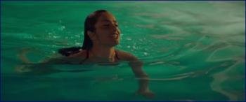 lly-annasophia-robb-lansky-2021-hd-1080p-image-1-4.jpg