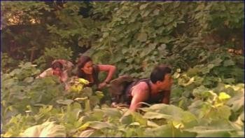 re-relic-hunter-s01e07-tv-series-1999-2002-image-1.jpg