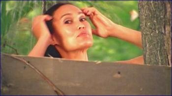 relic-hunter-s01e07-tv-series-1999-2002-image-1-13.jpg