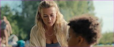 nne-goursaud-exterritorial-2025-hd-1080p-image-1-2.jpg