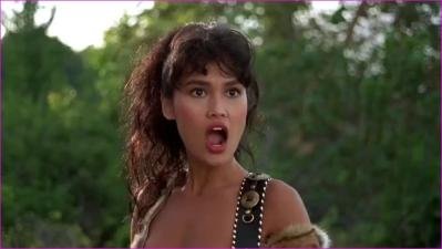 420_tia-carrere-wayne-s-world-1992-720p-image-1-11.jpg
