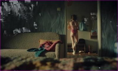 hotosensitive-swiatloczula-2024-hd-1080p-image-1-3.jpg