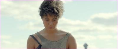 te-luisa-arraes-reza-a-lenda-2016-hd-1080p-image-1.jpg