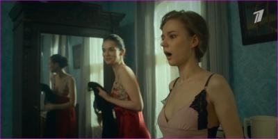 -sinitsyna-v-parke-chair-s01e01e09-2022-2025-hd-10.jpg