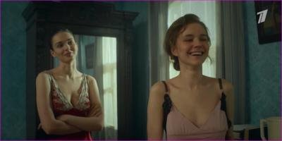 -sinitsyna-v-parke-chair-s01e01e09-2022-2025-hd-10.jpg