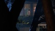 ME12REY0_t.jpg