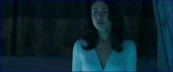 kurylenko-les-traducteurs-2019-hd-1080p-image-1-11.jpg