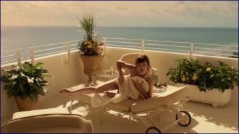 608981588_olga-kurylenko-magic-city-image-1-6.jpg
