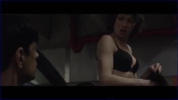 08982339_olga-kurylenko-the-courier-2019-image-1-9.jpg