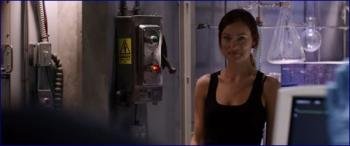 ivia-wilde-the-lazarus-effect-2015-1080p-image-1-4.jpg