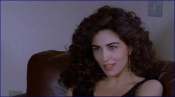 rina-ferilli-il-frullo-del-passero-1988-image-1-11.jpg