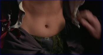 320_patricia-velasquez-beowulf-1999-720p-image-1-8.jpg