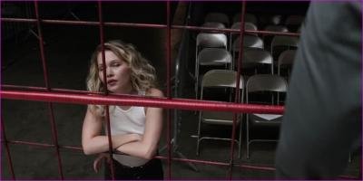 nd-elizabeth-posey-heels-2021-s1e5-1080p-image-1-3.jpg
