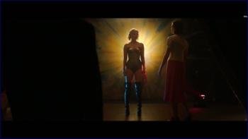 ote-professor-marston-and-the-wonder-women-2017-10.jpg