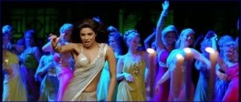 69036_priyanka-chopra-desi-girl_dostana-image-1-13.jpg