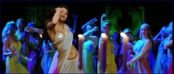 69037_priyanka-chopra-desi-girl_dostana-image-1-14.jpg