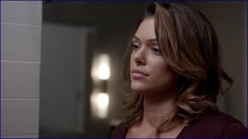 belle-acosta-quantico-s01e06-2015-hd-1080p-image-1.jpg