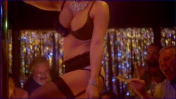 gnes-bruckner-anna-nicole-2013-hd-1080p-image-1-14.jpg