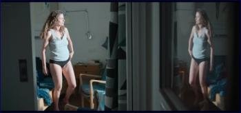 szka-grochowska-hold-tight-2022-s1e2-1080p-image-1.jpg