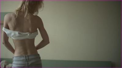 -rencova-kruzikova-dvojhra-2012-hd-1080p-image-1-9.jpg