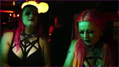 erty-tammi-mortem-chloe-mortem-annabel-lines-etc-r.jpg