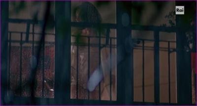 odovini-la-giusta-distanza-2007-hd-1080p-image-1-5.jpg