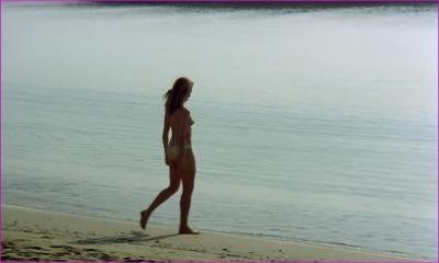ek-girl-with-the-golden-panties-la-muchacha-de-las.jpg