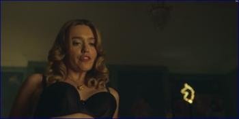 wood-sex-education-s01e01-08-2019-2160p-image-1-14.jpg