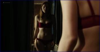 frontal-and-some-sex-the-sitter-2017-hd-1080p-imag.jpg