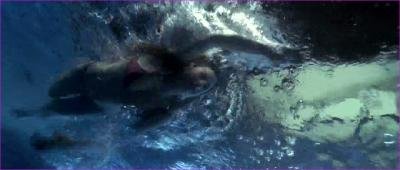 e-sobieski-the-glass-house-2001-hd-1080p-image-1-4.jpg