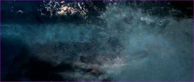 e-sobieski-the-glass-house-2001-hd-1080p-image-1-6.jpg