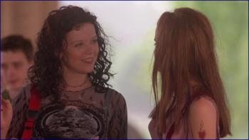 90555_mena-suvari-the-rage-carrie-2-1999-image-1-7.jpg