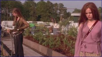 0563_mena-suvari-the-rage-carrie-2-1999-image-1-14.jpg