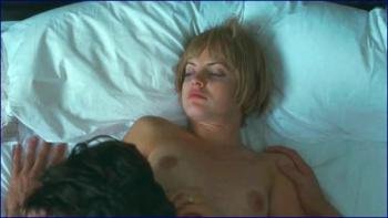 435_mena-suvari-the-garden-of-eden-2008-image-1-10.jpg